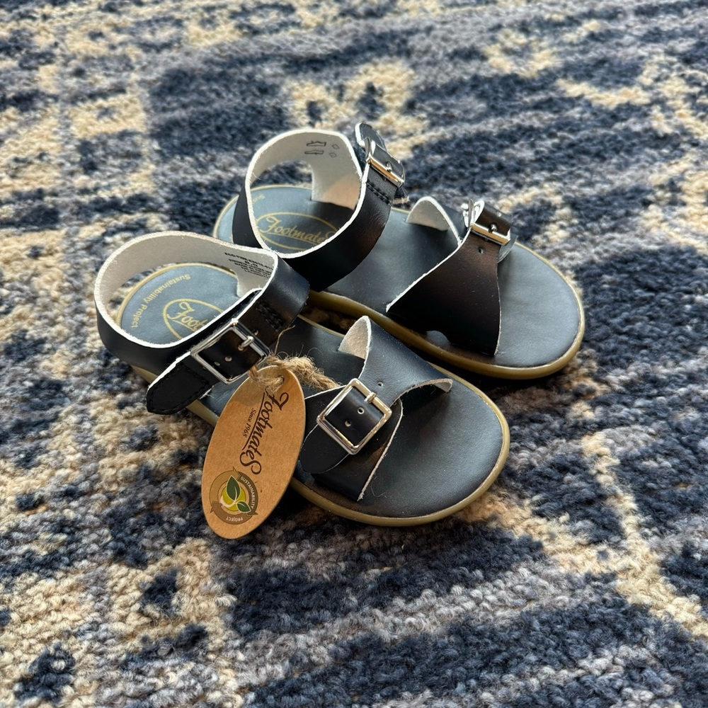 Navy Footmates Tide Sandals - Size 8